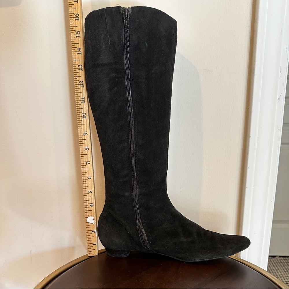 Spiegel Black Suede Low Tapered Toe and Heal Knee Boot Size 8B